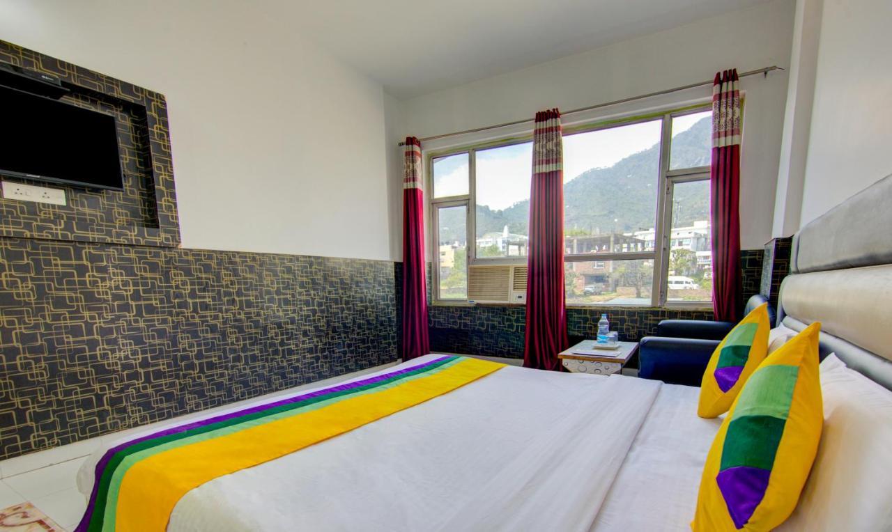 Itsy Hotels Satya Shree カトラ エクステリア 写真